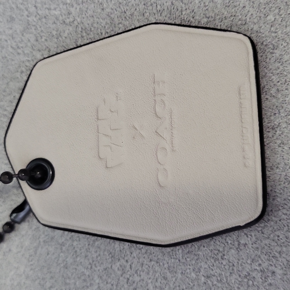 Coach Star Wars Hang Tag Charm Trio Princess Leia, Han Solo & Luke Skywalker NWT - Picture 3 of 5